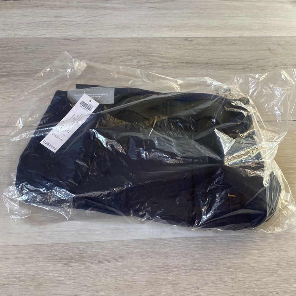 Chicos Juliet So Slimming 360 Trim Detail Ink Blue Ankle Pants US Size 10R NWT - Picture 2 of 3